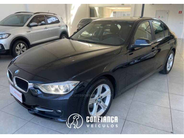 BMW - 320I - 2013/2014 - Preta - R$ 98.900,00