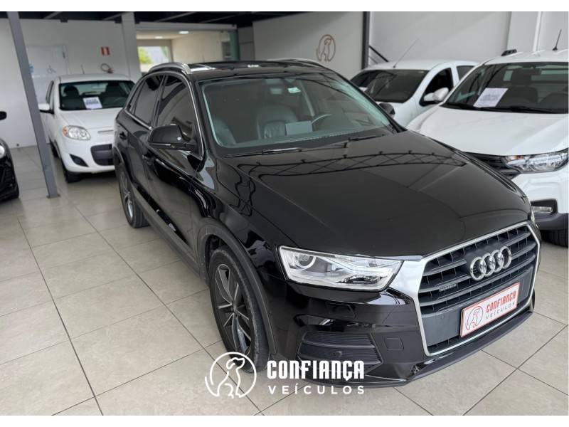 AUDI - Q3 - 2018/2018 - Preta - R$ 125.900,00