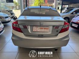 HONDA - CIVIC - 2013/2014 - Prata - R$ 68.900,00