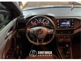 VOLKSWAGEN - T-CROSS - 2021/2021 - Prata - R$ 95.900,00