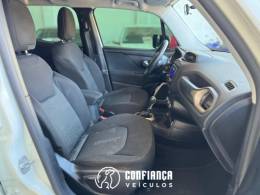 JEEP - RENEGADE - 2015/2016 - Branca - R$ 79.900,00