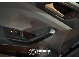 VOLKSWAGEN - T-CROSS - 2021/2021 - Prata - R$ 94.900,00