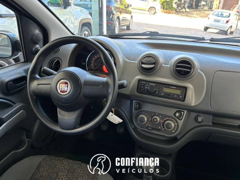FIAT - UNO - 2012/2013 - Cinza - R$ 37.900,00