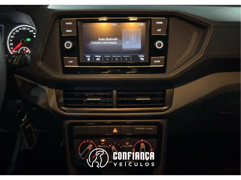 VOLKSWAGEN - T-CROSS - 2021/2021 - Prata - R$ 94.900,00