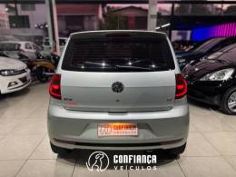 VOLKSWAGEN - FOX - 2010/2010 - Bege - R$ 37.900,00