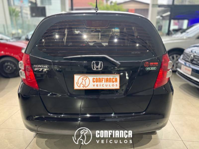 HONDA - FIT - 2009/2009 - Preta - R$ 46.900,00