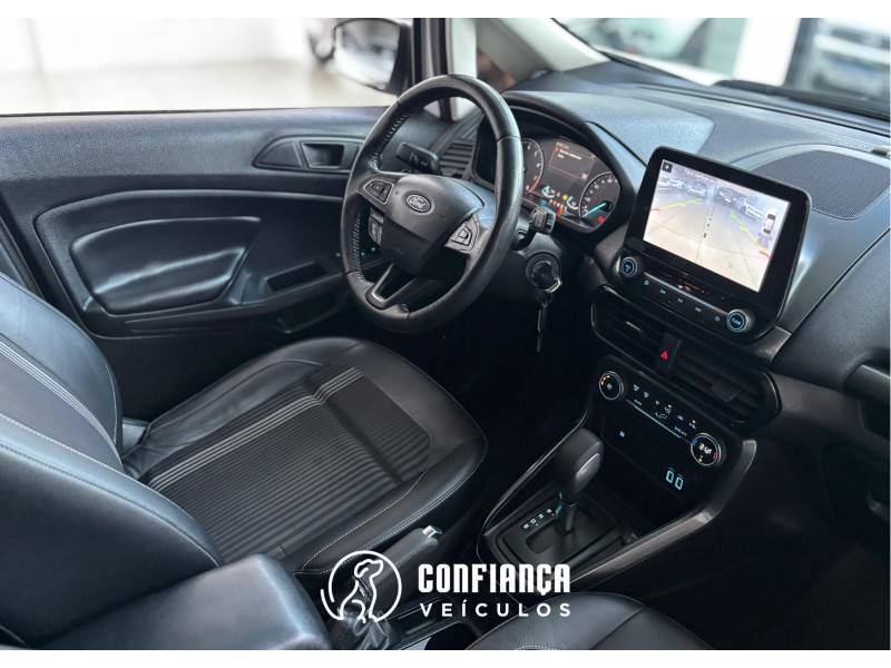 FORD - ECOSPORT - 2017/2018 - Branca - R$ 74.900,00
