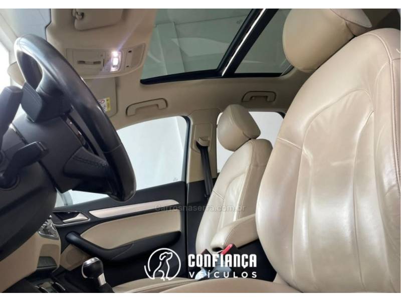 AUDI - Q3 - 2015/2016 - Branca - R$ 99.900,00