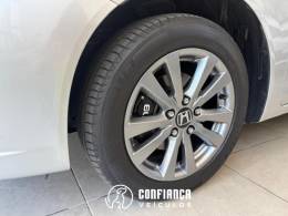 HONDA - CIVIC - 2013/2014 - Prata - R$ 68.900,00