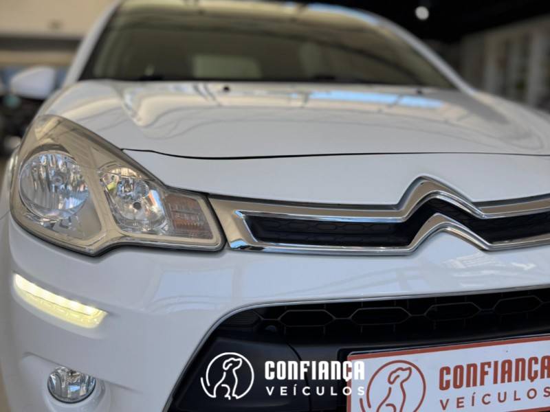 CITROËN - C3 - 2014/2015 - Branca - R$ 41.900,00