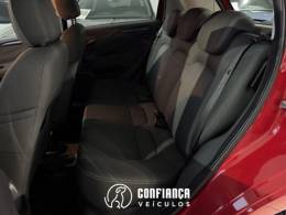 FIAT - PUNTO - 2014/2015 - Vermelha - R$ 45.500,00