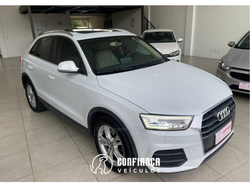 AUDI - Q3 - 2015/2016 - Branca - R$ 99.900,00