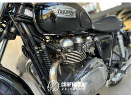 TRIUMPH - THRUXTON - 2014/2014 - Preta - R$ 28.900,00