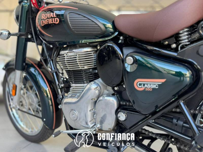 ROYAL ENFIELD - CLASSIC - 2023/2024 - Verde - R$ 23.790,00