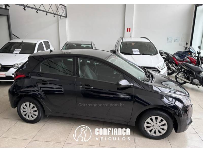 HYUNDAI - HB20 - 2018/2019 - Preta - R$ 54.900,00