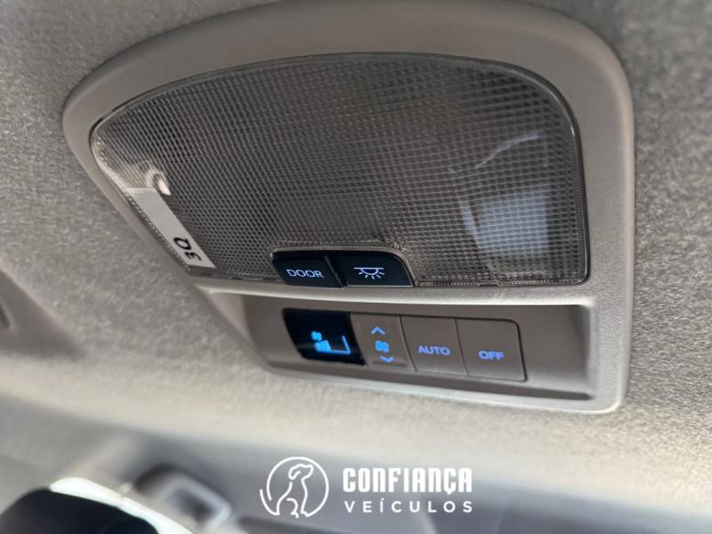 TOYOTA - HILUX SW4 - 2024/2024 - Branca - R$ 342.900,00