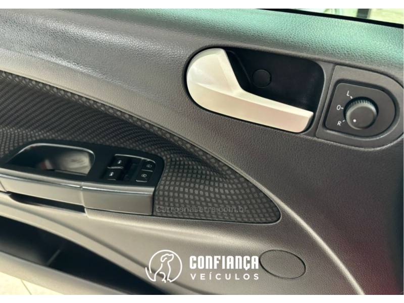 VOLKSWAGEN - SAVEIRO - 2021/2021 - Vermelha - R$ 66.900,00