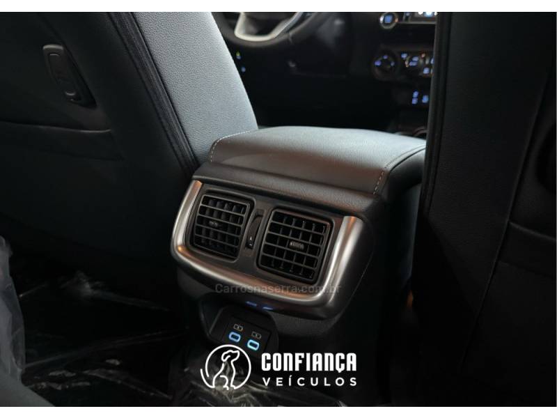 TOYOTA - HILUX - 2024/2024 - Branca - R$ 285.900,00