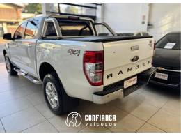 FORD - RANGER - 2012/2013 - Branca - R$ 99.900,00
