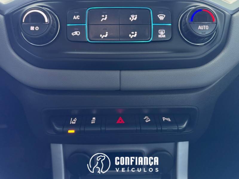 CHEVROLET - S10 - 2021/2022 - Azul - R$ 175.900,00