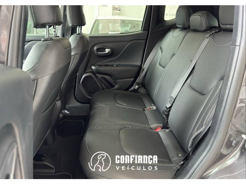 JEEP - RENEGADE - 2022/2022 - Cinza - R$ 107.900,00