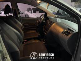 VOLKSWAGEN - FOX - 2010/2010 - Bege - R$ 36.900,00