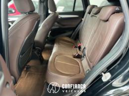 BMW - X1 - 2020/2021 - Preta - R$ 209.900,00