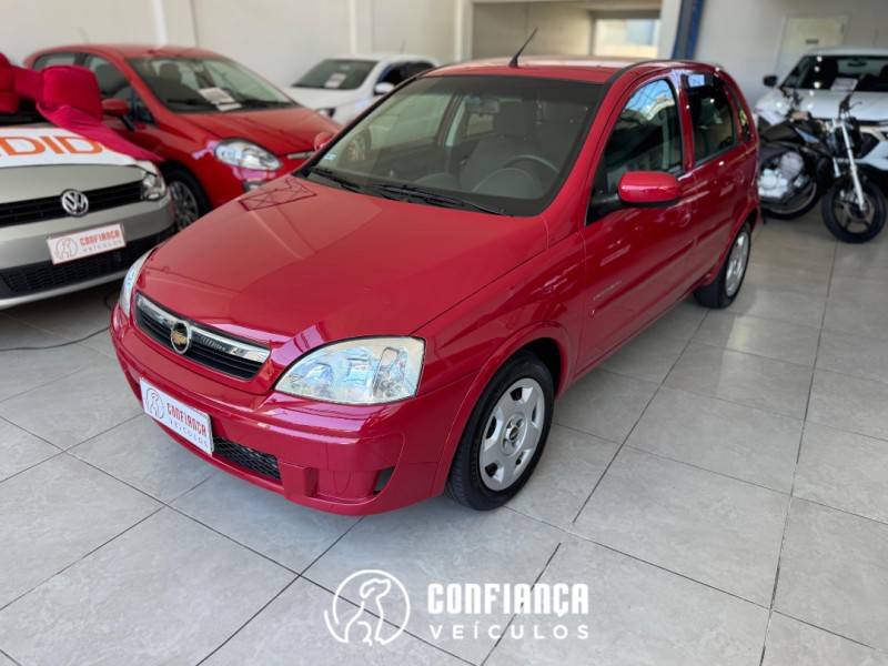 CHEVROLET - CORSA - 2008/2009 - Vermelha - R$ 29.900,00