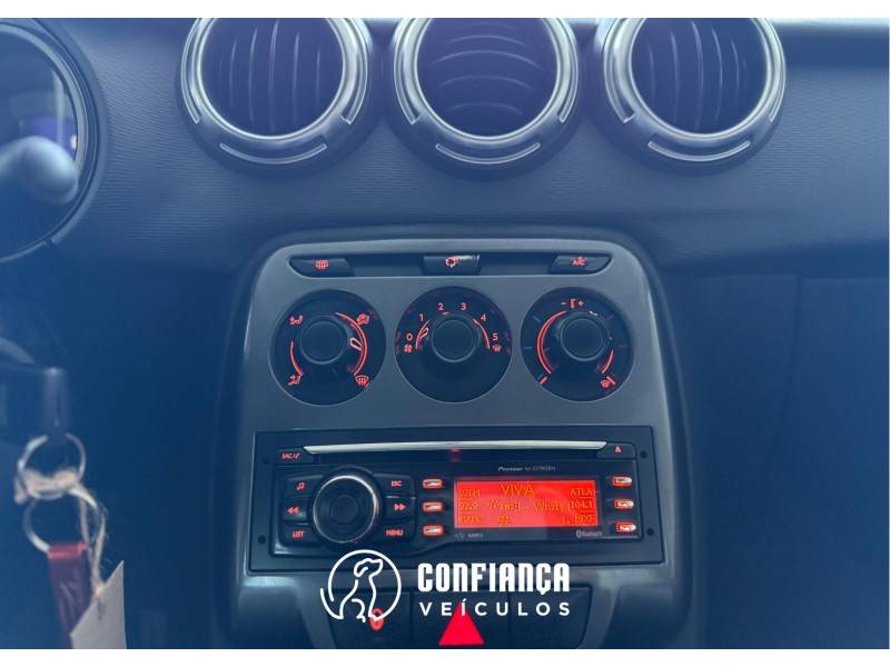 CITROËN - C3 - 2014/2014 - Branca - R$ 39.900,00