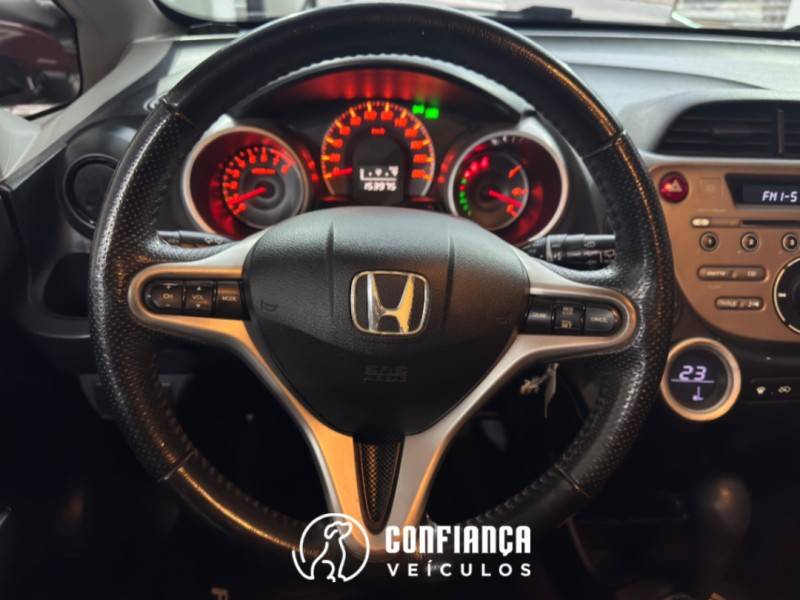 HONDA - FIT - 2009/2009 - Preta - R$ 46.900,00