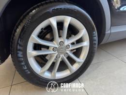 AUDI - Q3 - 2014/2015 - Preta - R$ 89.900,00