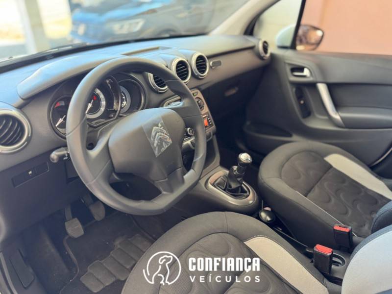CITROËN - C3 - 2014/2015 - Branca - R$ 41.900,00