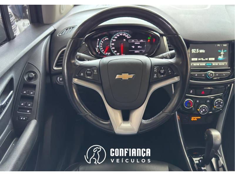 CHEVROLET - TRACKER - 2019/2019 - Preta - R$ 89.900,00