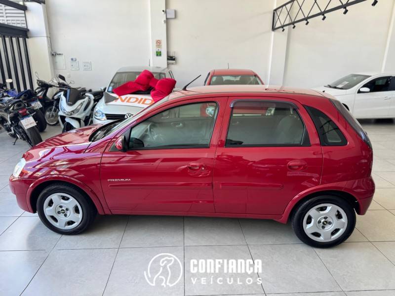 CHEVROLET - CORSA - 2008/2009 - Vermelha - R$ 29.900,00