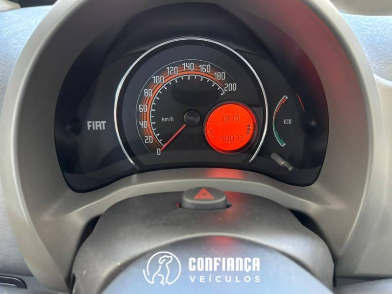 FIAT - UNO - 2012/2013 - Cinza - R$ 37.900,00