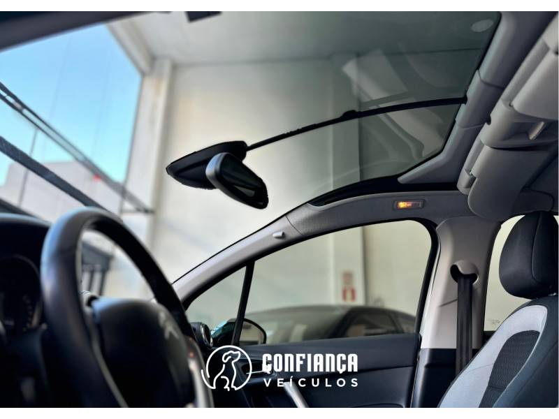 CITROËN - C3 - 2012/2013 - Prata - R$ 38.900,00