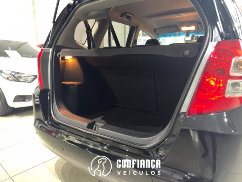 HONDA - FIT - 2009/2009 - Preta - R$ 46.900,00
