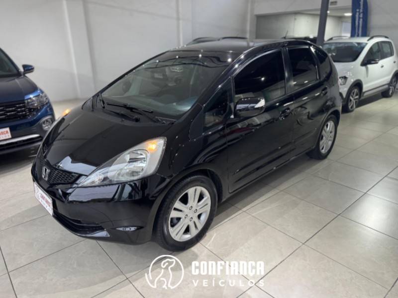 HONDA - FIT - 2009/2009 - Preta - R$ 46.900,00