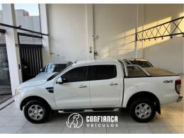 FORD - RANGER - 2012/2013 - Branca - R$ 99.900,00