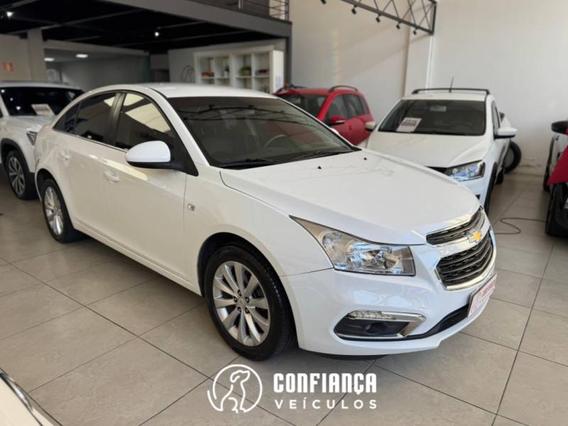 CHEVROLET - CRUZE - 2015/2015 - Branca - R$ 65.900,00