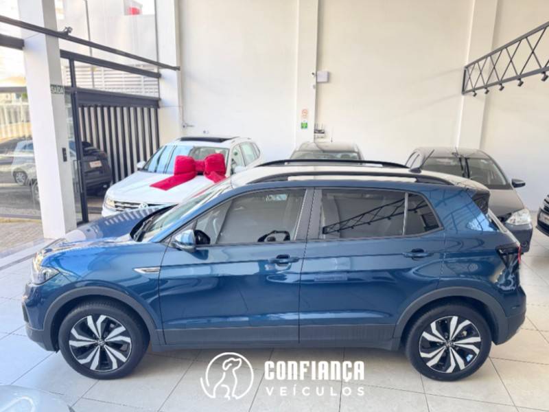 VOLKSWAGEN - T-CROSS - 2023/2023 - Azul - R$ 119.900,00
