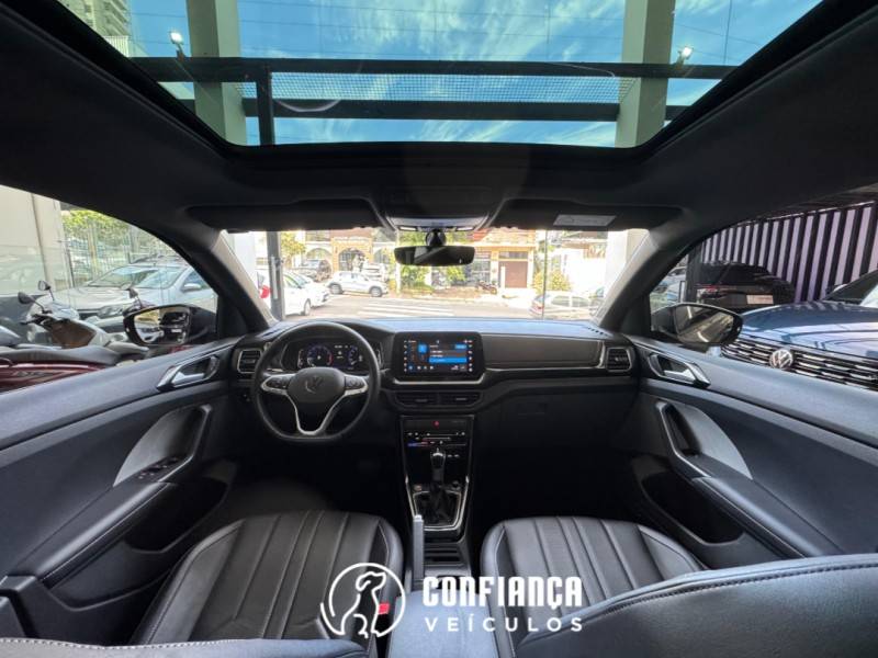 VOLKSWAGEN - T-CROSS - 2024/2025 - Cinza - R$ 149.900,00