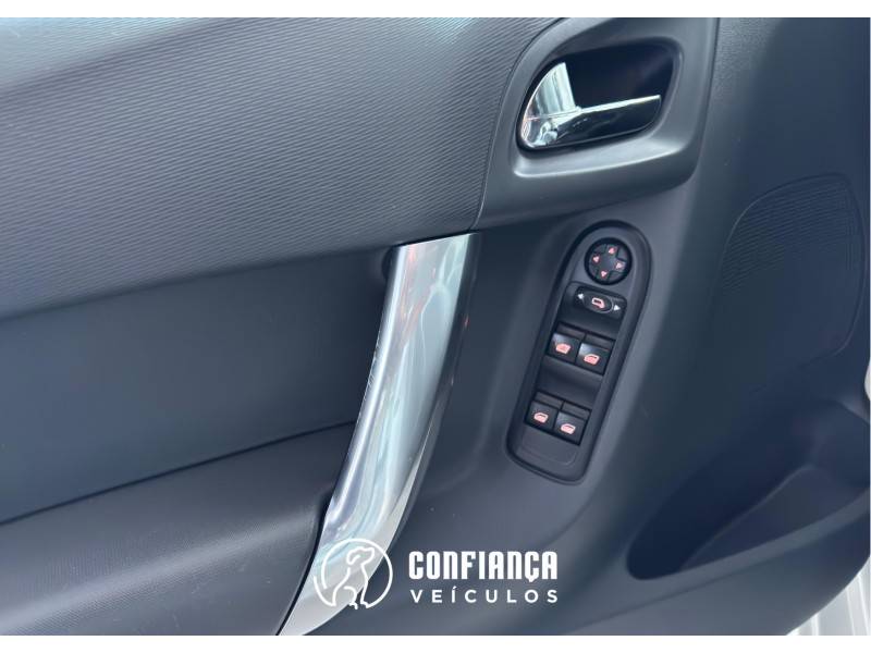 CITROËN - C3 - 2014/2014 - Branca - R$ 39.900,00