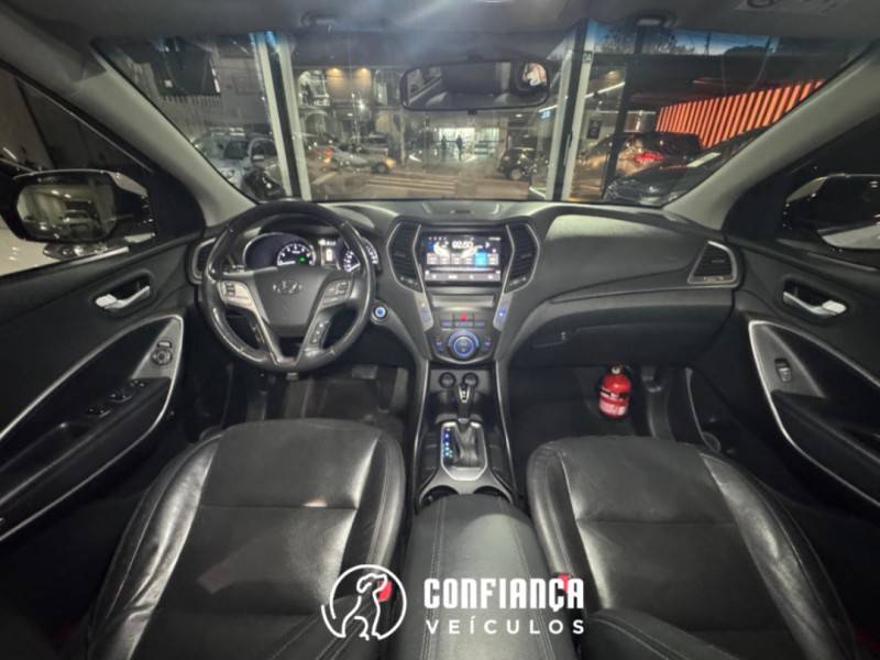 HYUNDAI - SANTA FÉ - 2015/2016 - Branca - R$ 99.900,00