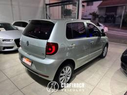 VOLKSWAGEN - FOX - 2010/2010 - Bege - R$ 36.900,00