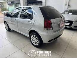 FIAT - PALIO - 2014/2015 - Prata - R$ 35.900,00