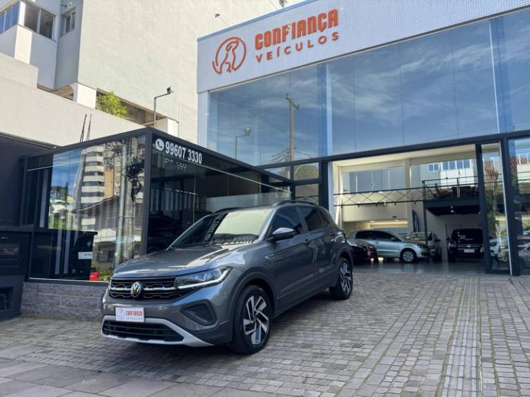 VOLKSWAGEN - T-CROSS - 2024/2025 - Cinza - R$ 149.900,00