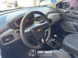 CHEVROLET - ONIX - 2021/2021 - Branca - R$ 66.900,00