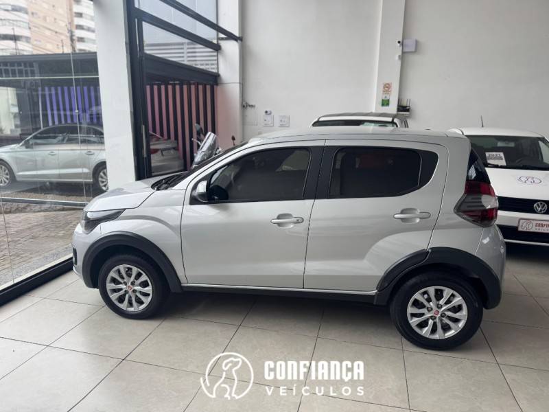 FIAT - MOBI - 2022/2022 - Prata - R$ 52.900,00
