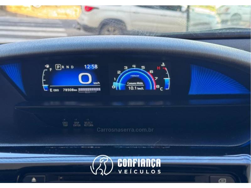 TOYOTA - ETIOS - 2017/2018 - Vermelha - R$ 61.900,00